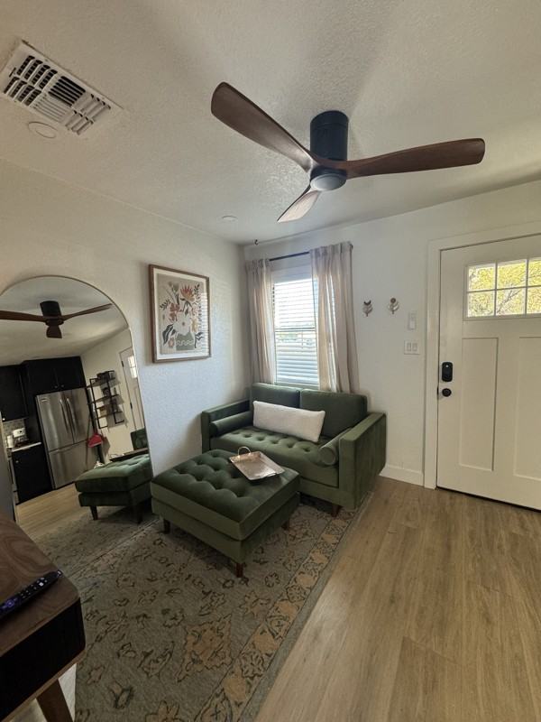 1155 E Diamond St #1008 - Photo 2 of 12