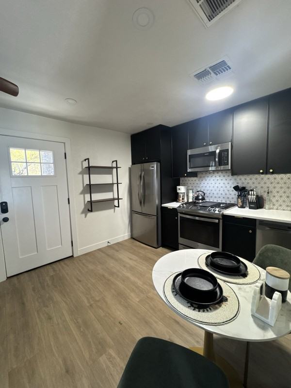 1155 E Diamond St #1008 - Photo 5 of 12