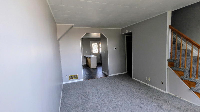 1048 Parksley Ave - Photo 6 of 20