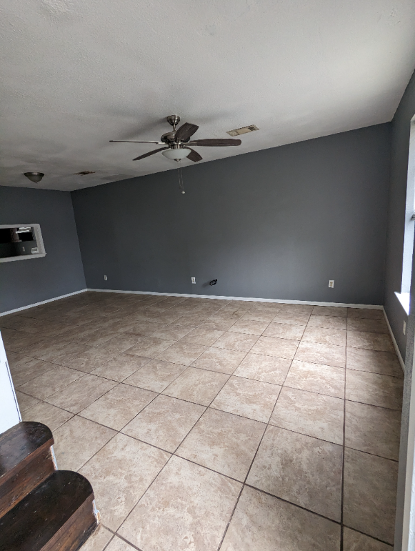 1919 N Magnolia St - Photo 3 of 17