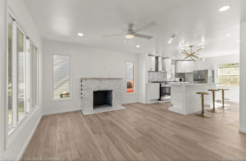 17314 Braile St - Photo 6 of 13