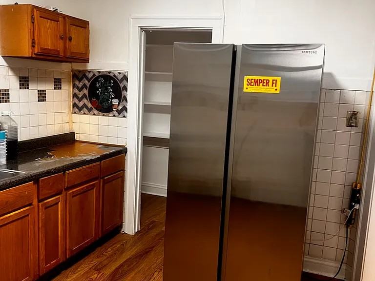 6113 South Sacramento Avenue #1 - Photo 5 of 10