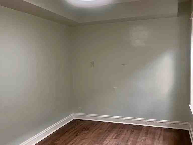 6113 South Sacramento Avenue #1 - Photo 6 of 10