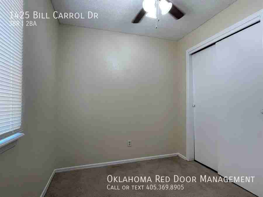 1425 Bill Carrol Dr - Photo 5 of 20