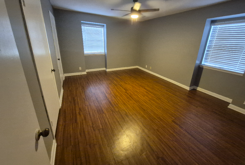 14 S Lafayette St #6 - Photo 4 of 5