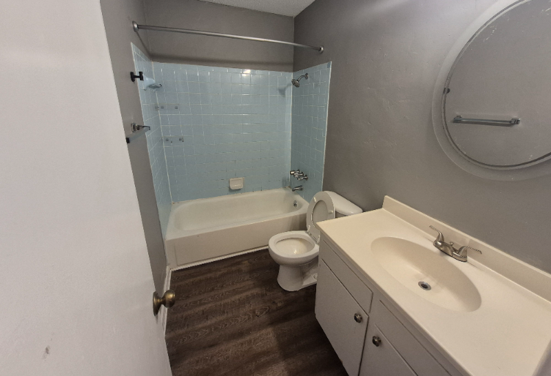 14 S Lafayette St #6 - Photo 5 of 5