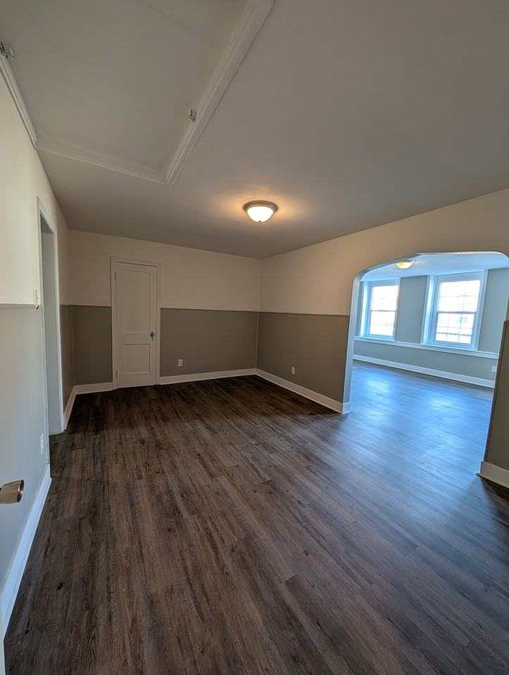 56 1/2 W Main St #A - Photo 4 of 10