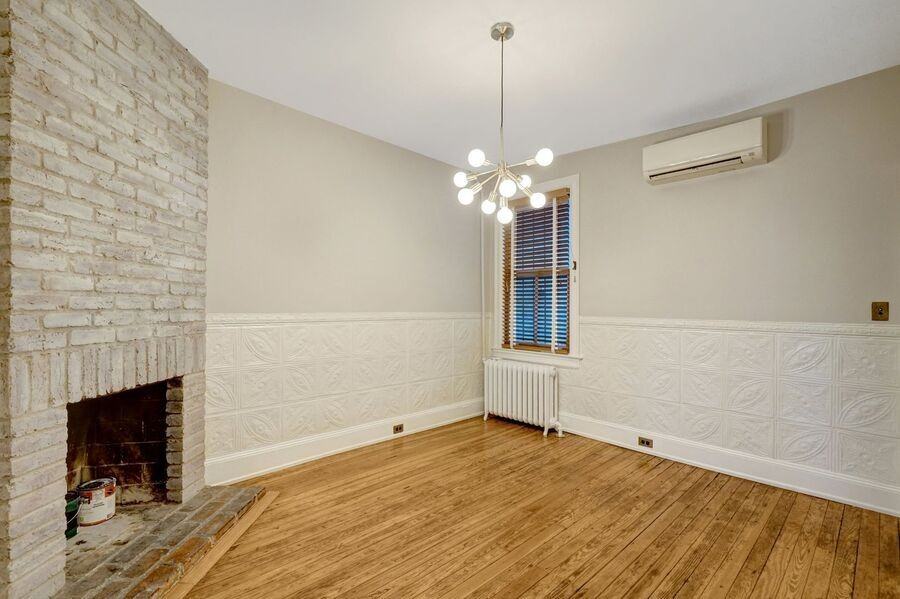 1511 D St Se - Photo 6 of 40