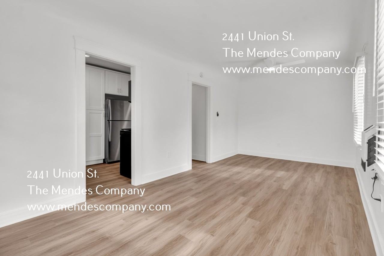 2441 Union St - Photo 5 of 25