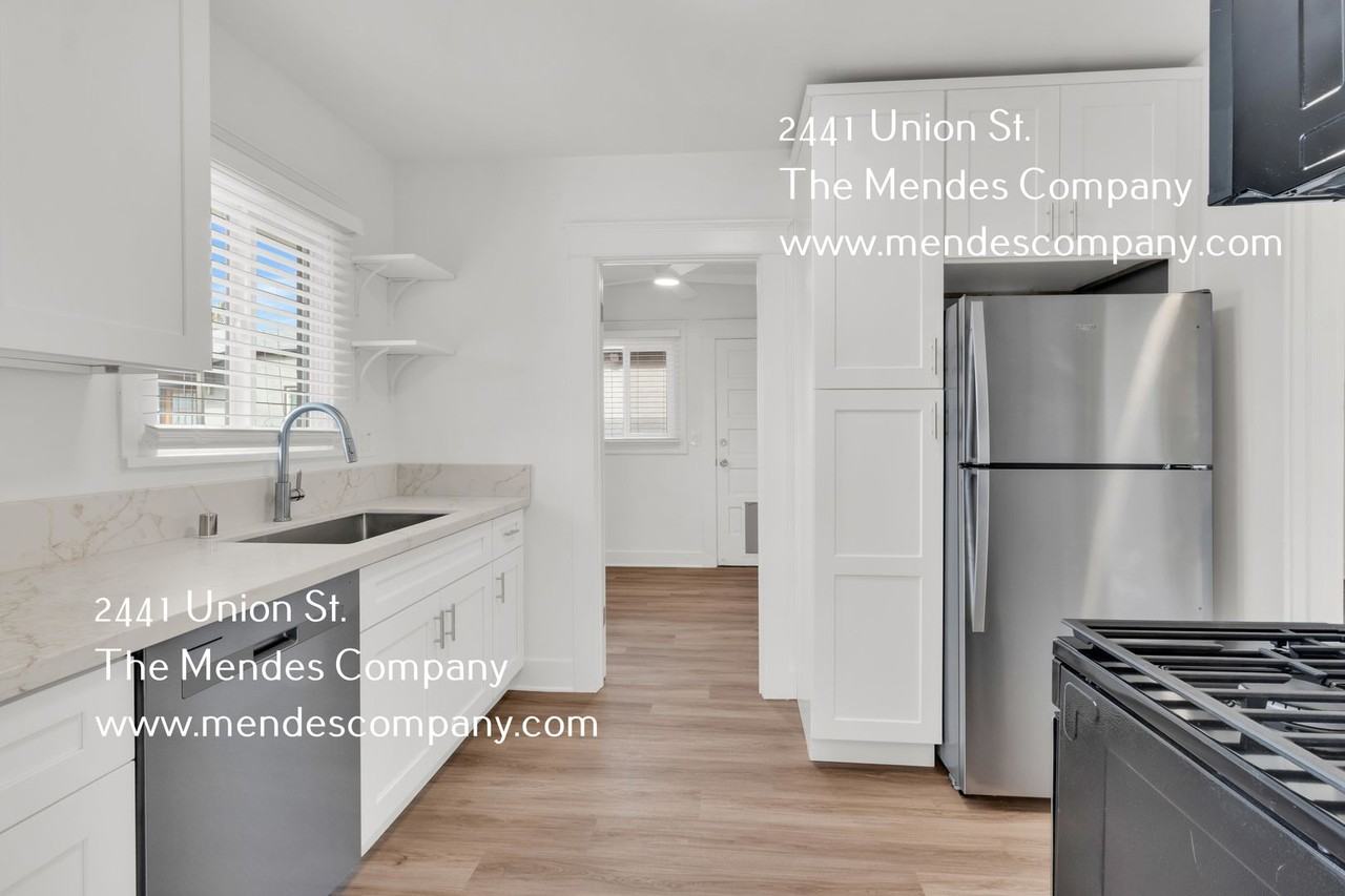 2441 Union St - Photo 7 of 25