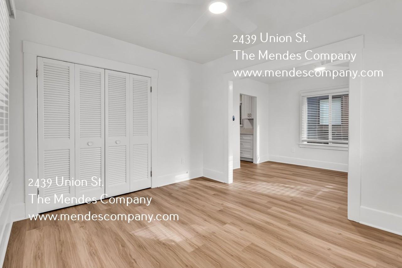 2439 Union St - Photo 5 of 17