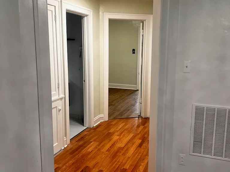 6113 South Sacramento Avenue #1 - Photo 3 of 10