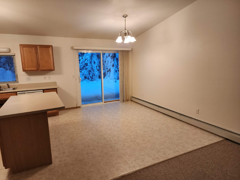 771 Turner Dr - Photo 5 of 15