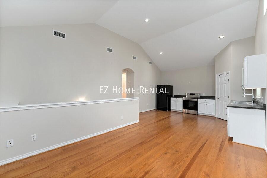 24527 Appian Rdg #A - Photo 5 of 29