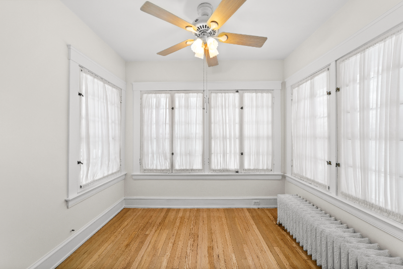 14308 Superior Rd - Photo 4 of 20