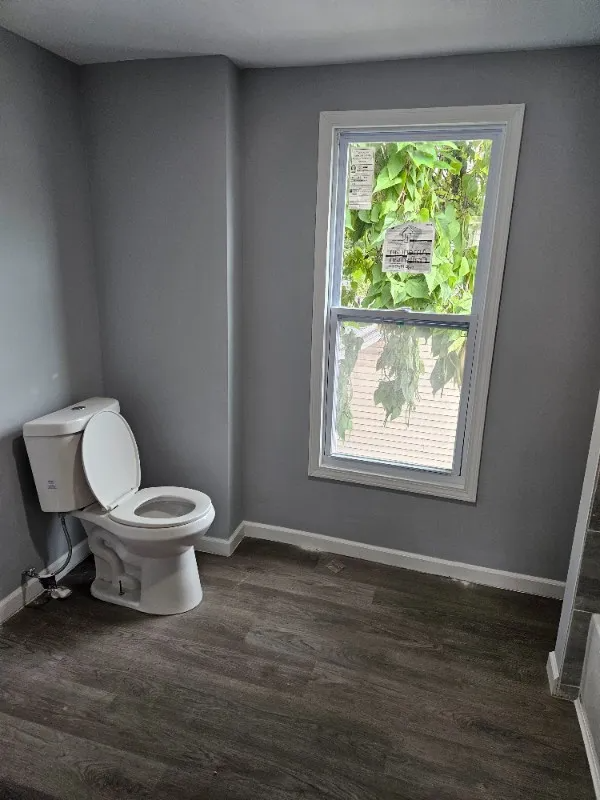 1002 E 76th St #UP - Photo 4 of 5