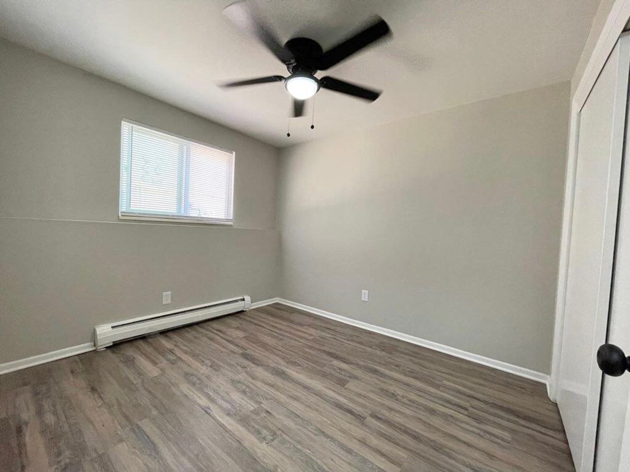 4226 Forrest Hill Rd #3 - Photo 5 of 12