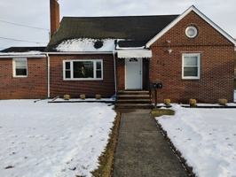 featured image of 276 Paterson Ave #1