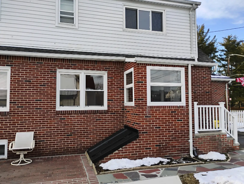 276 Paterson Ave #1 - Photo 2 of 11