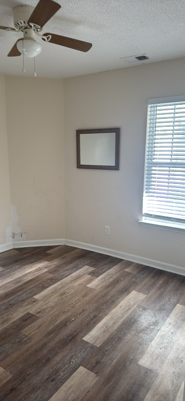 7337 Leghorn St - Photo 2 of 15