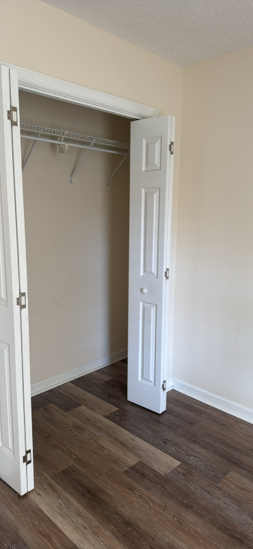 7337 Leghorn St - Photo 4 of 15