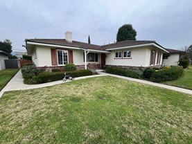 139 E Dexter St - Photo 1 of 1