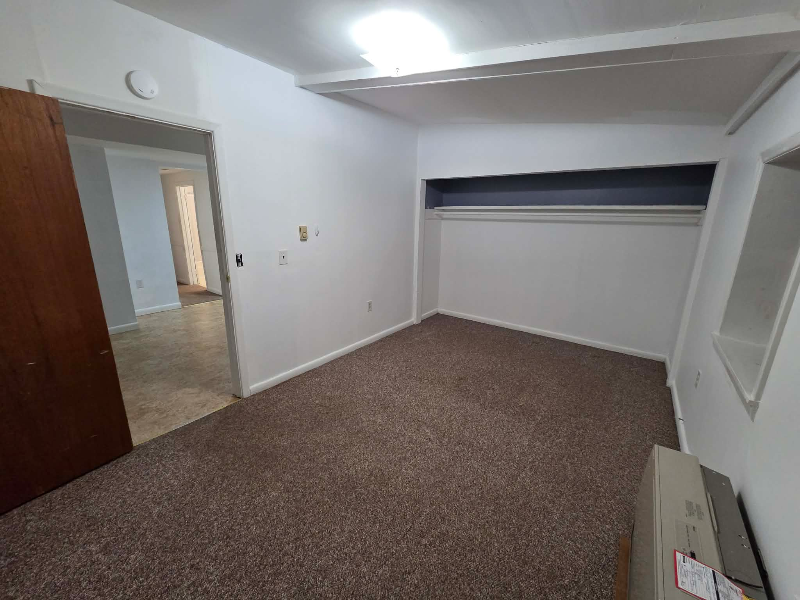 304 Us #2 - Photo 7 of 12