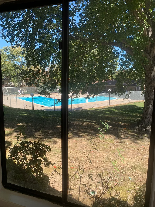 1702 N Hamilton St #C - Photo 3 of 7