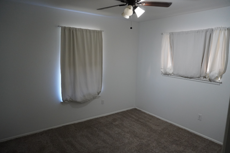 223 Michelle Dr - Photo 2 of 10