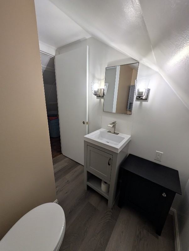 256 Sargent Rd #B - Photo 5 of 5