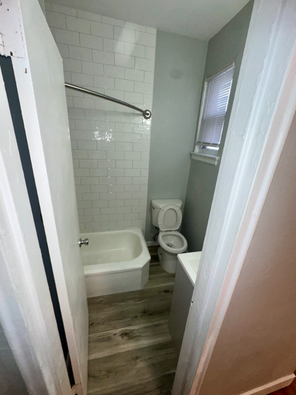 85 Easton Ave #2A - Photo 7 of 9