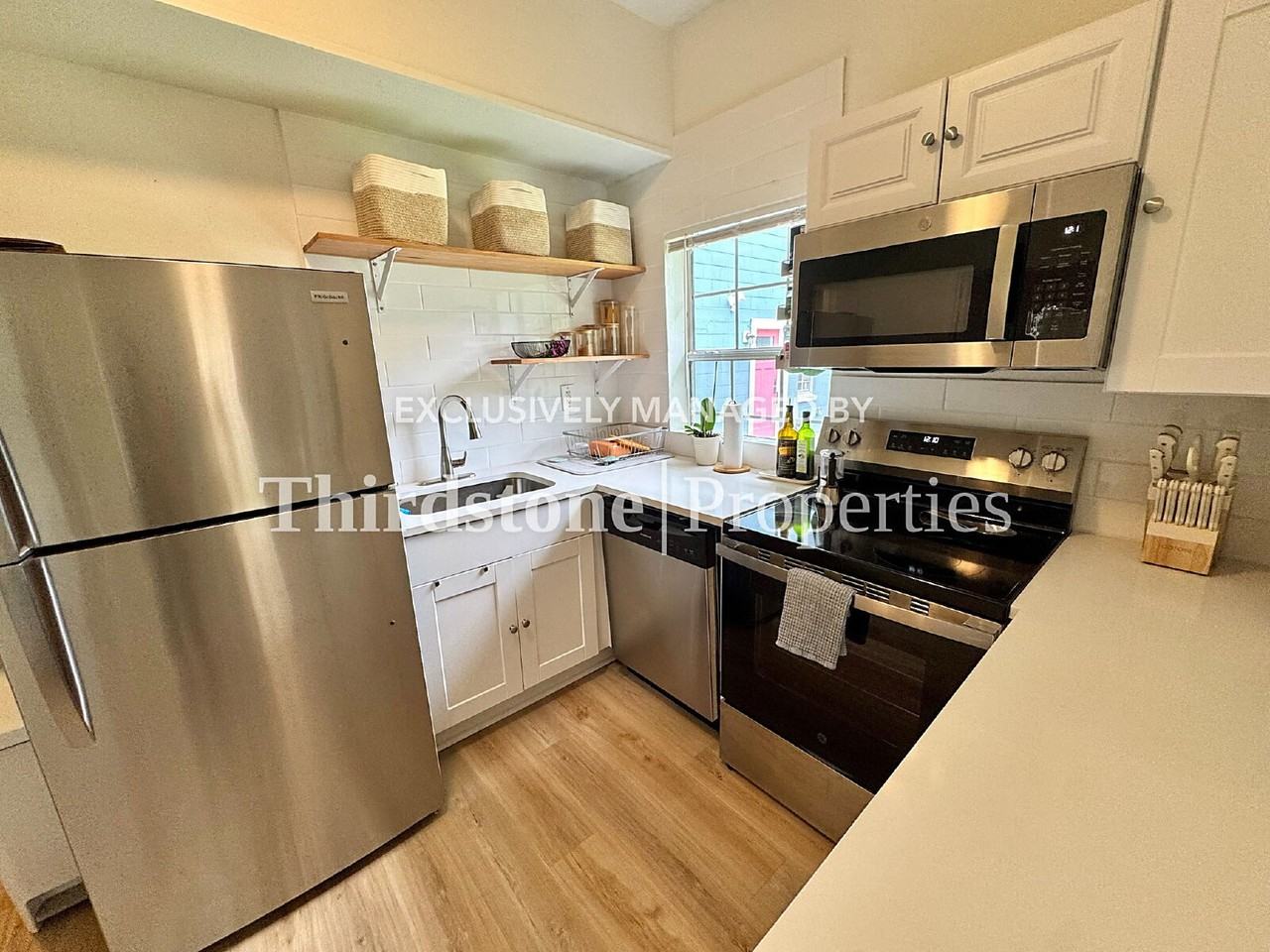 672 Chestnut St - Photo 6 of 18