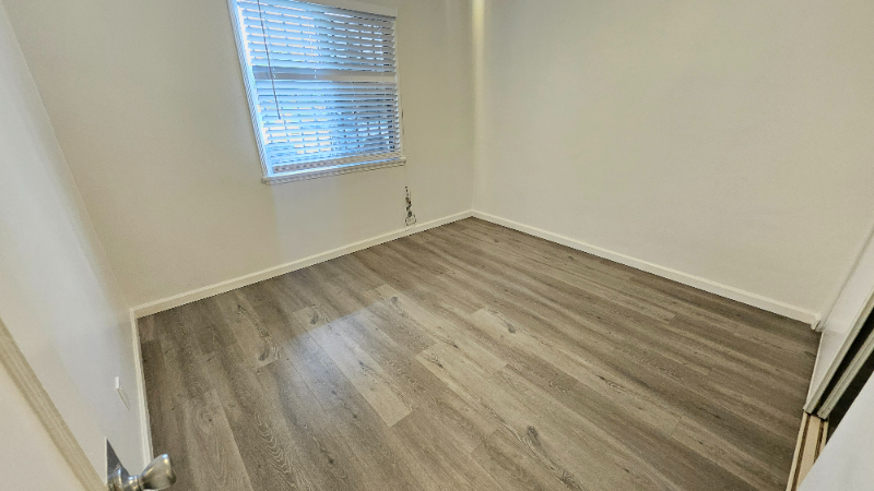 1120 E Fairview Blvd #1120 - Photo 5 of 19