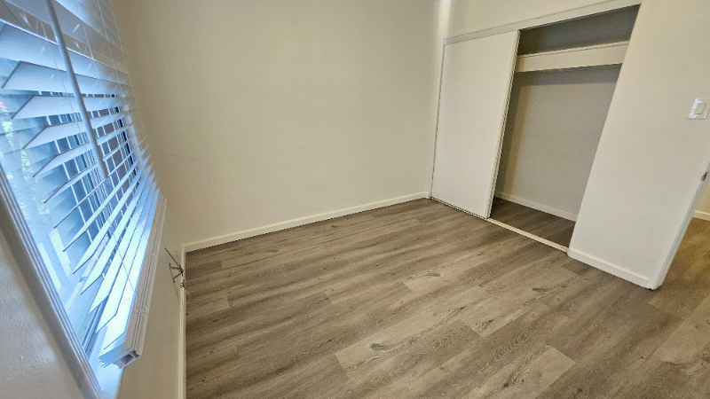 1120 E Fairview Blvd #1120 - Photo 6 of 19