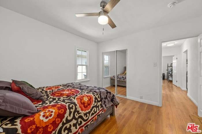 612 W 105th St - Photo 6 of 13