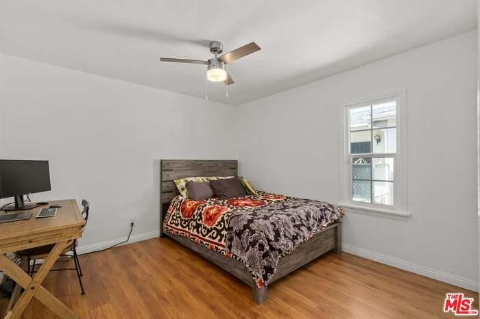 612 W 105th St - Photo 7 of 13