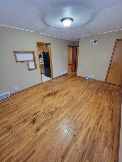 3420 N 51st St - Photo 3 of 18