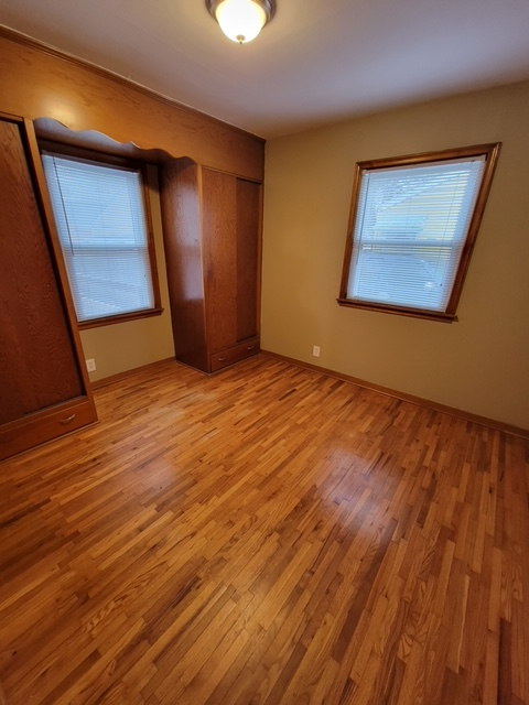 3420 N 51st St - Photo 4 of 18