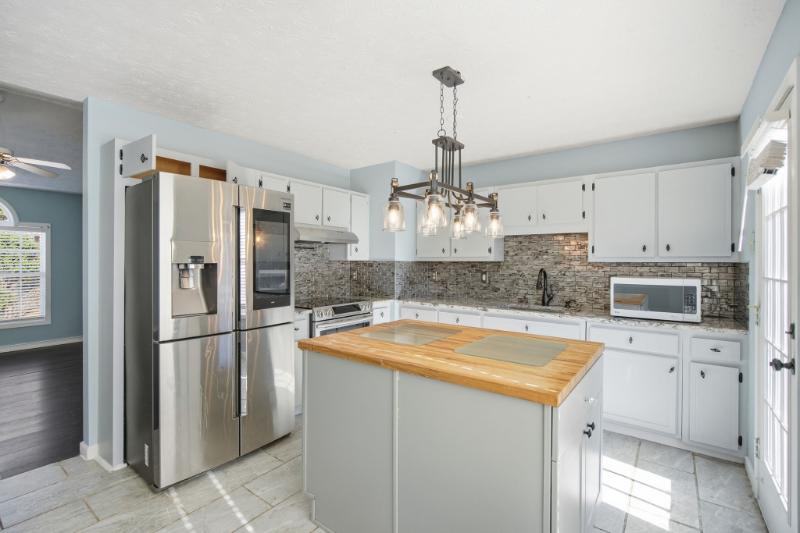 3611 Lee Ann Dr #1 - Photo 3 of 20