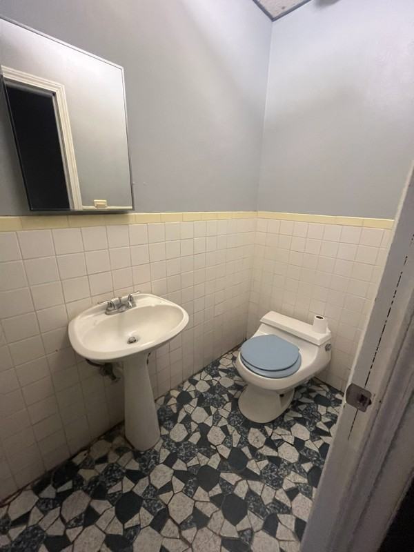 213 S Harrison St #1 - Photo 6 of 8