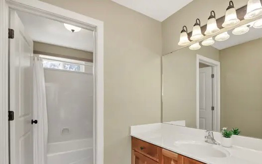 2390 W Henrys Pt Dr - Photo 5 of 9