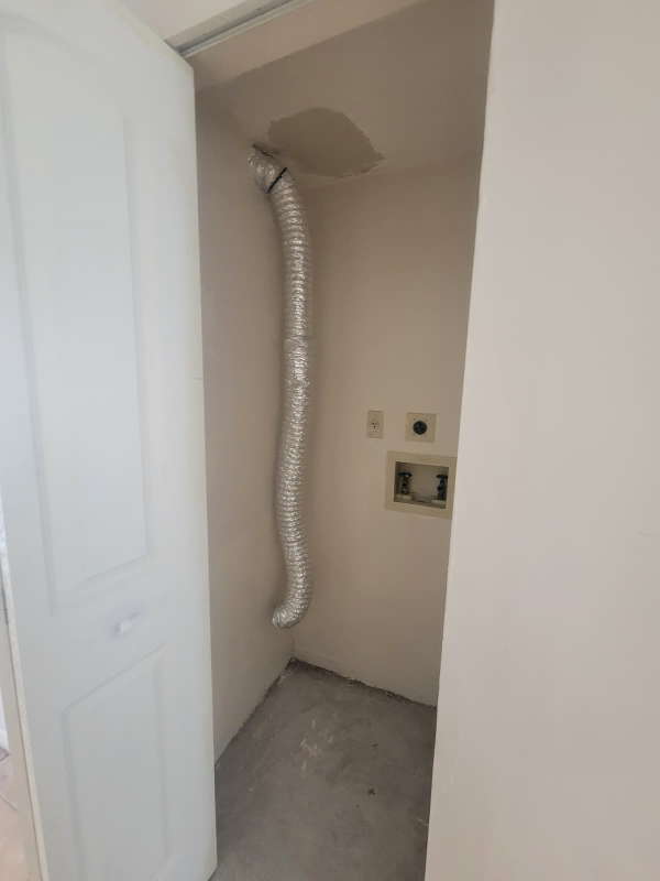 5320 W 21st Ct - Photo 4 of 12