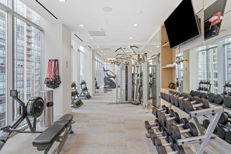 13 E Huron St - Photo 7 of 15