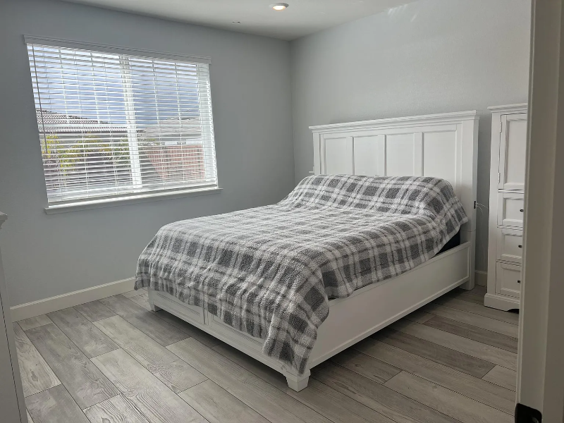 630 Golden Violet Way - Photo 7 of 14