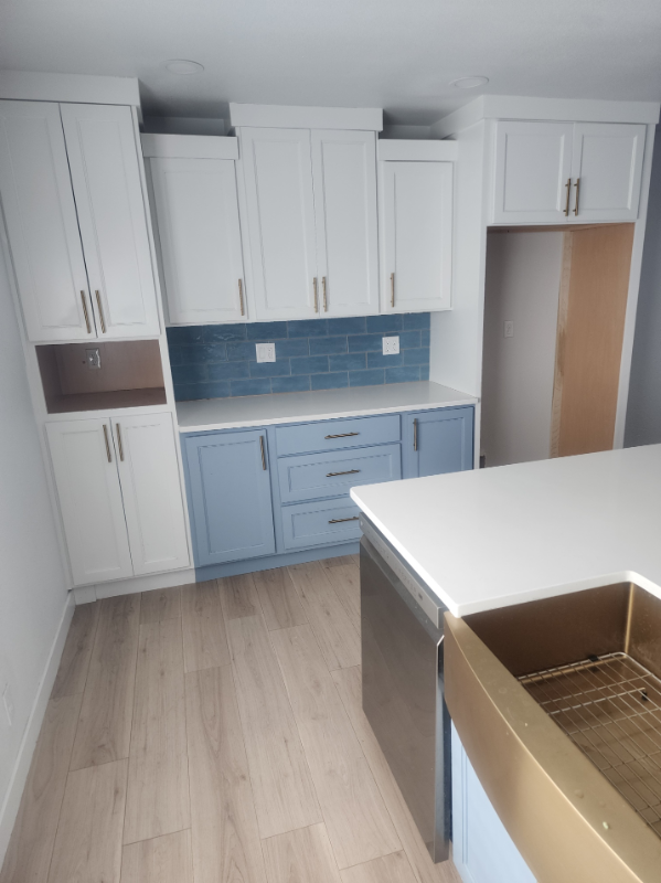 8616 Edgemere Blvd - Photo 3 of 12