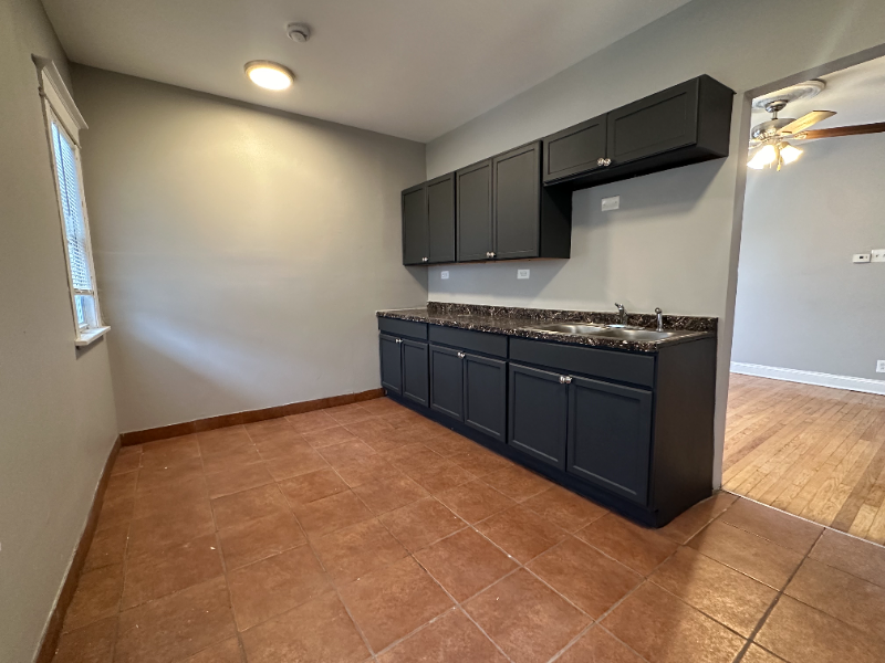 846 N Mayfield Ave #856-2N - Photo 2 of 7