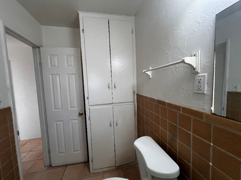 137 San Carlos St - Photo 7 of 9