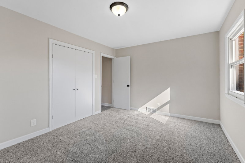 1200 Lockland Ave - Photo 7 of 20