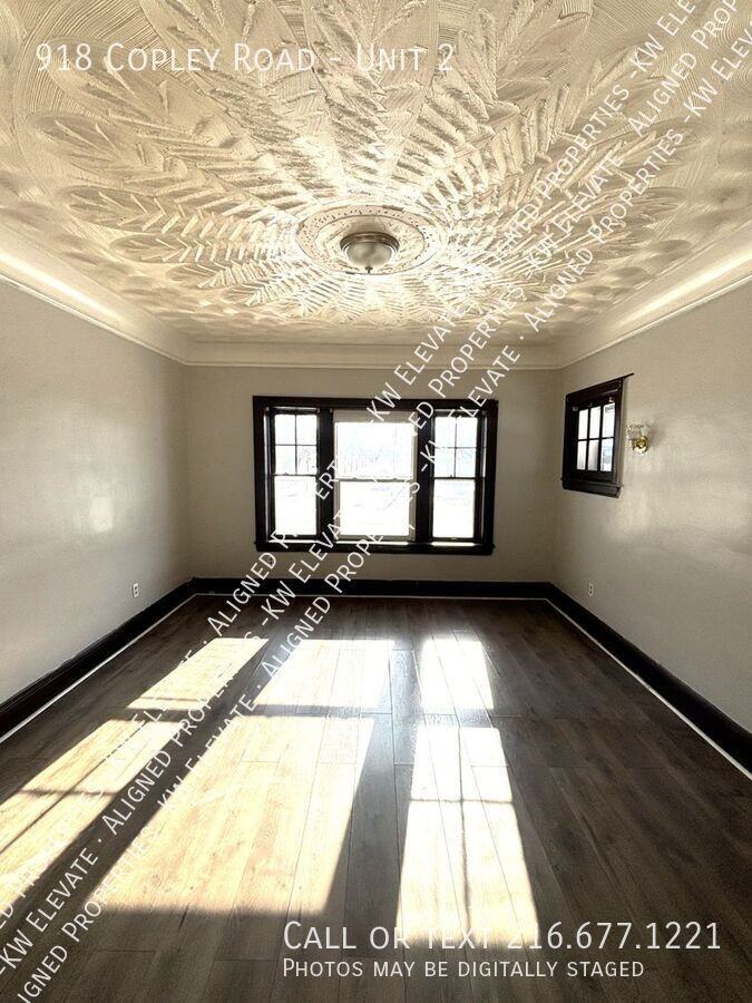 918 Copley Rd #2 - Photo 4 of 11