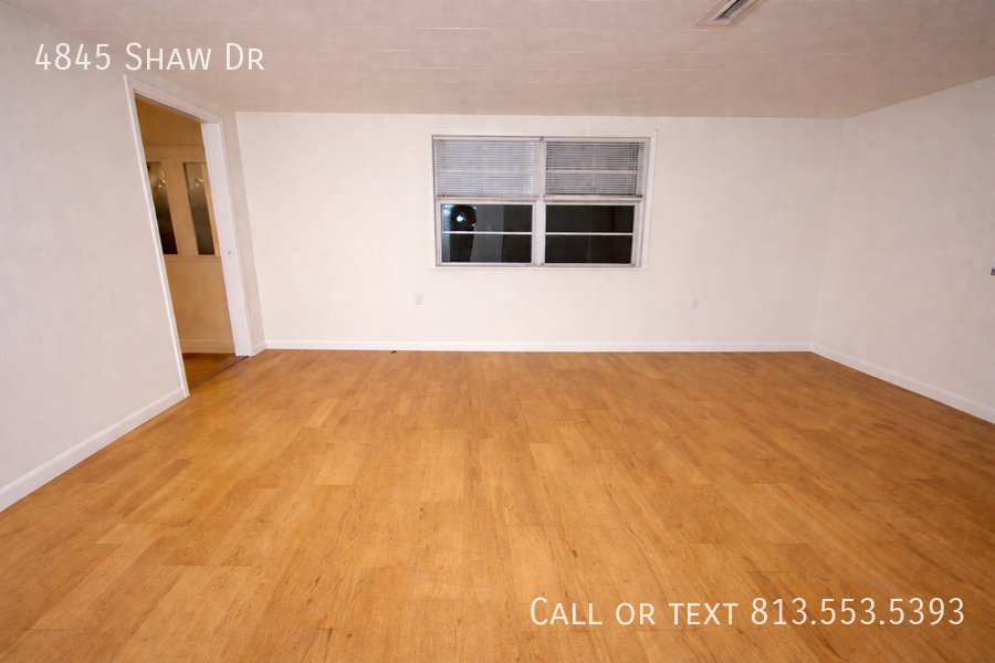 4845 Shaw Dr - Photo 7 of 25